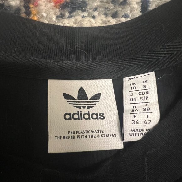 Adidas T Shirt - Picture 2 of 2